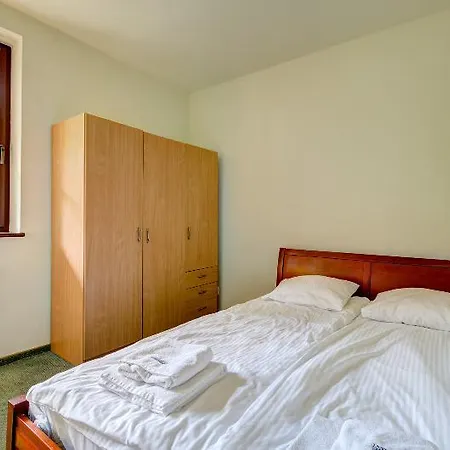 Dom & House - Karlikowska Hotel