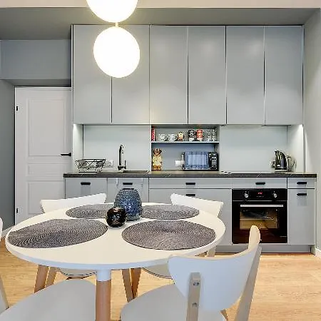 Dom & House - Karlikowska