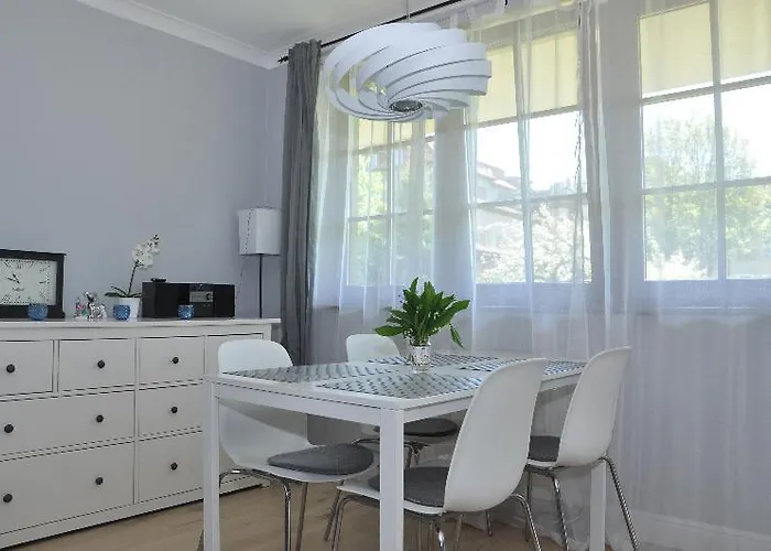 Dom & House - Karlikowska Hotel