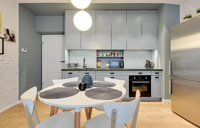 Dom & House - Karlikowska